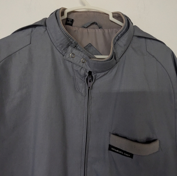 1980s Vintage Members Only Bomber Jacket Grey on grey - Picture 3 of 8
